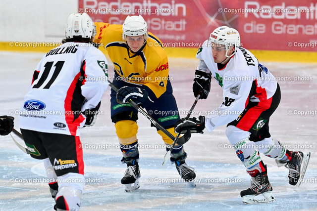 EC Feld am See vs. ELV Zauchen 15.1.2023 | #11 Dullnig Fabian, #9 Frei-Jarz Christopher, #98 Tschuitz Dominik