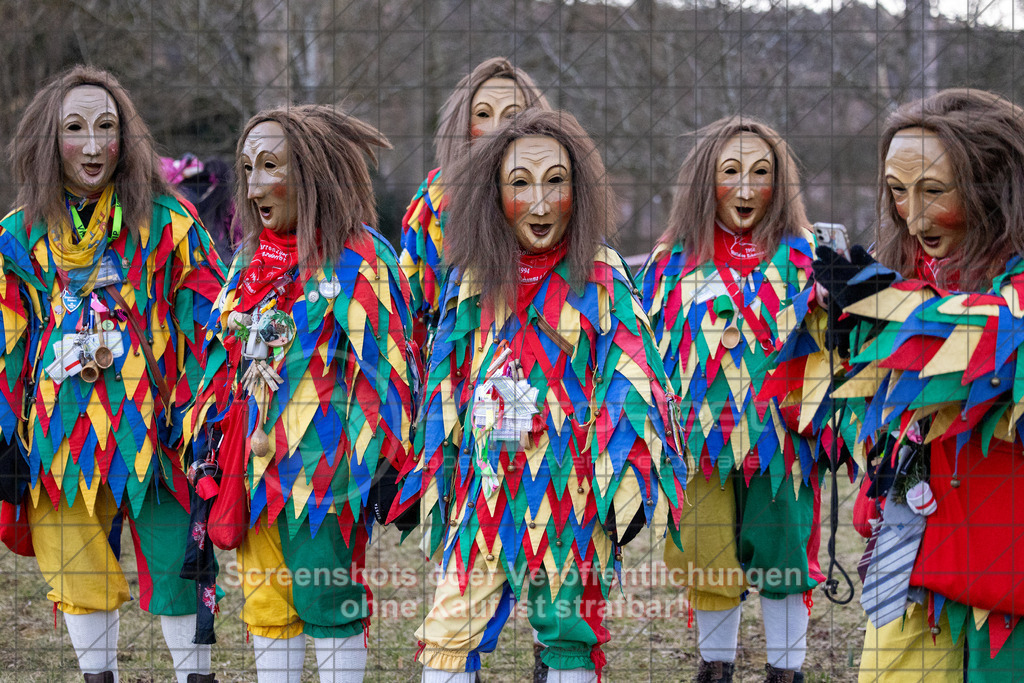 20250304_180053_0447 | #,Traditionelles Fasnetsverbrennen, Radschellenschläger Donzdorf, Donzdorfer Fasnet, Kampagne 2025, Fohlenwiese Schlossgarten, 73072 Donzdorf, 04.03.2025 - 17:30 Uhr,Foto: PhotoPeet-Eventfotografie/Peter Harich