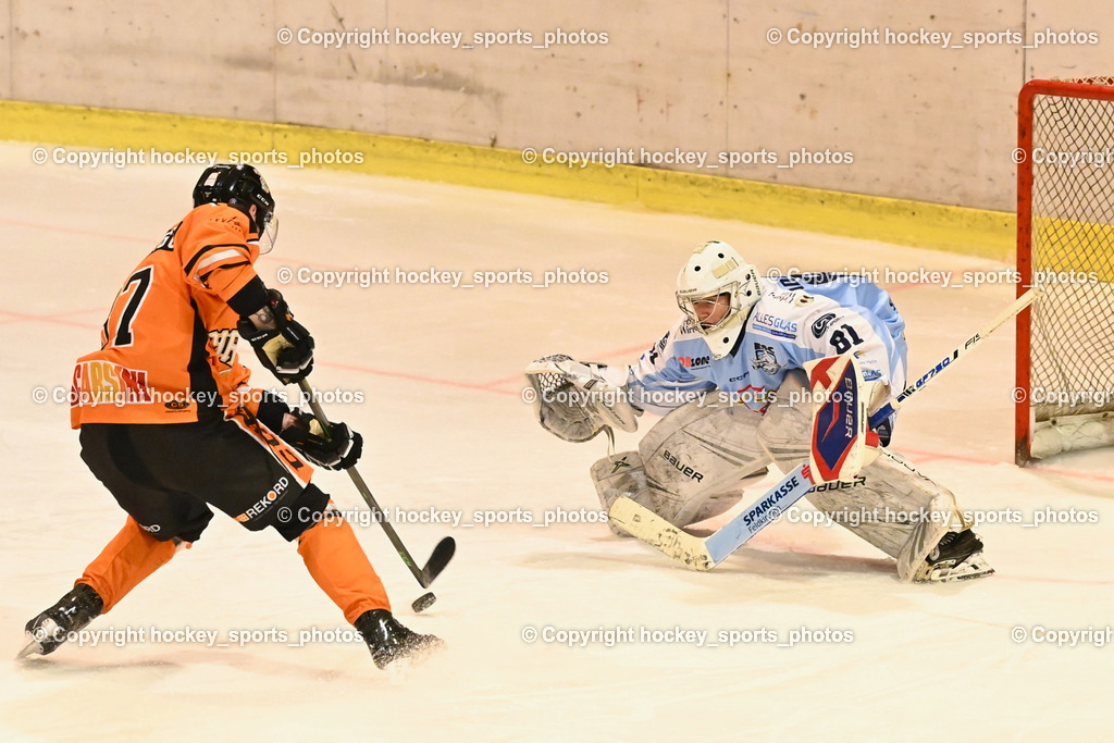 USC Velden vs. ESC Steindorf 9.1.2023 | #87 Matschigg Patrick, #81 Adamitsch Anja