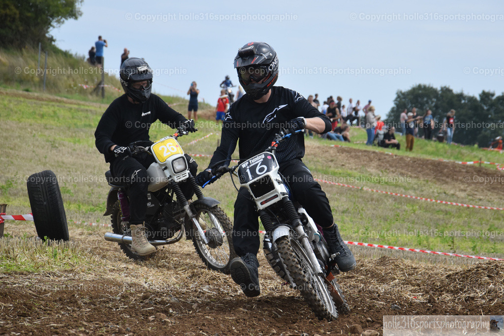 DSC_0862 (2) | Sportfotografie , Motorsport, Motoross, Reitsport, Mointainbike, Enduro,
Landschaft , Outdoor, Eventfotografie, Landschaft, Bilder online bestellen - Realisiert mit Pictrs.com