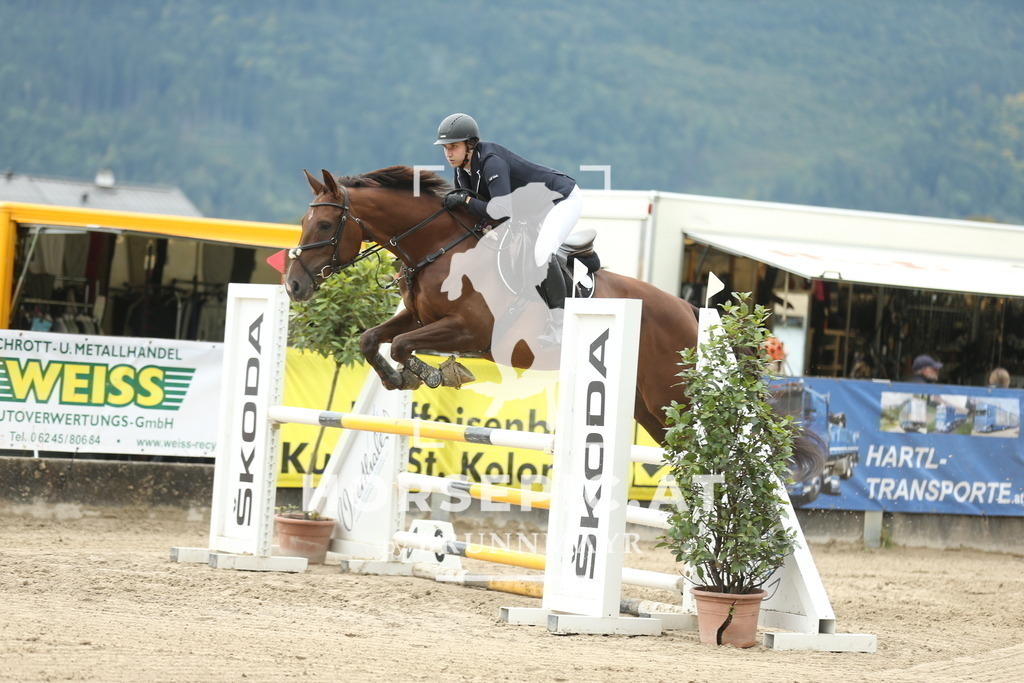 AS8V7316 | Willkommen bei Brunnmayr - Design & Fotografie – Ihrem Spezialisten für Reitturniere und Pferdeveranstaltungen in Oberösterreich, Salzburg und Bayern! Seit über 17 Jahren sind wir leidenschaftlich dabei.