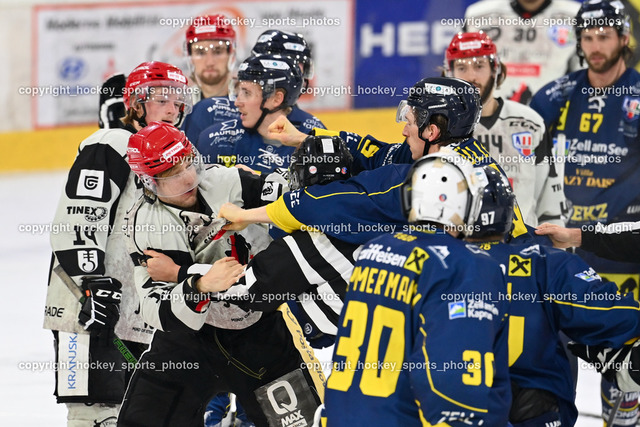 EK Zeller Eisbären vs. HDD Jesenice 1.10.2022 | #11 Ban Daniel, BERGANT Anze, KANYO Tamas, Referees, #47 Glavic Gasper, Faustkampf, #40 Blomberg Niki, #91 Jezovsek Zan, #26 Rep Ozbej, #9 Rajsar Patrik, #44 Planko David, #5 Laurin Müller