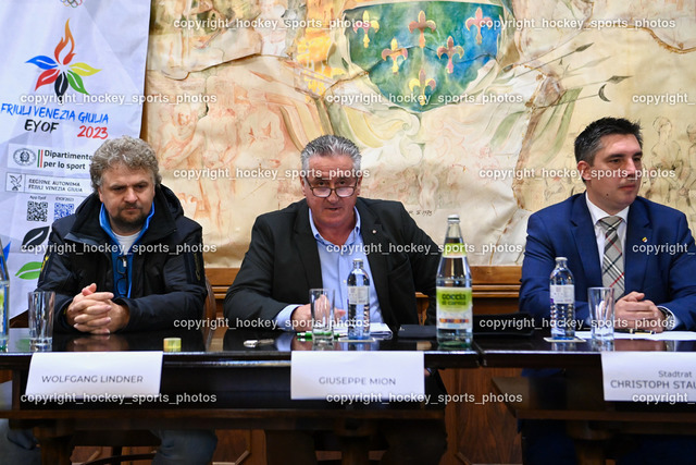 European Youth Olympic Festival EYOF 2023 Pressekonferenz | Präsident EC Hornets Spittal Wolfgang Lindner, Giuseppe Mion, Stadtrat Spittal an der Drau Christoph Staudacher