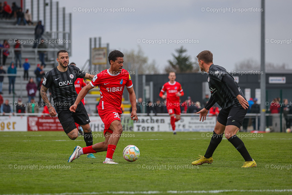 BQ3I9740 | 29.04.2023; Regionalliga Südwest; SIBRE Sportzentrum Haarwasen; TSV Steinbach Haiger - KSV Hessen Kassel; Ergebnis: 2:0 (0:0)