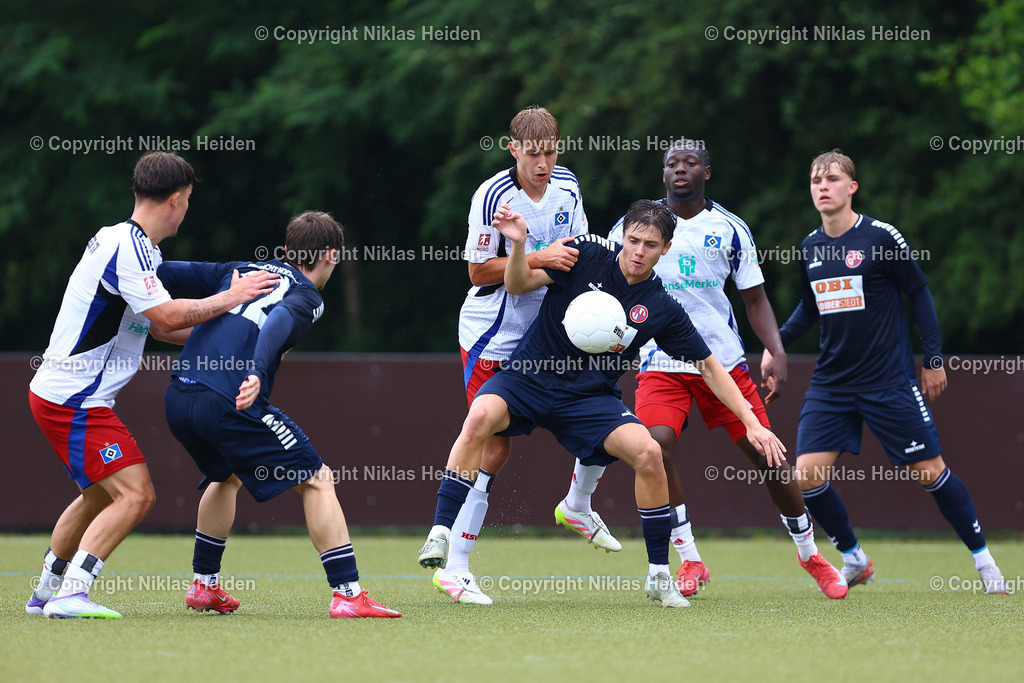 NH_BillstedtCup2025_Turnier_12072025 | Yevgeniy Obushnyi (FC Eintracht Norderstedt), Benjamin Lamce (Hamburger SV U21)Fußball I Herren I Billstedt Cup 2025 I Saison 2025-2026  I Finale I FC Eintracht Norderstedt - Hamburger SV U21 I 12.07.2025 I Öjendorfer Weg - Realisiert mit Pictrs.com