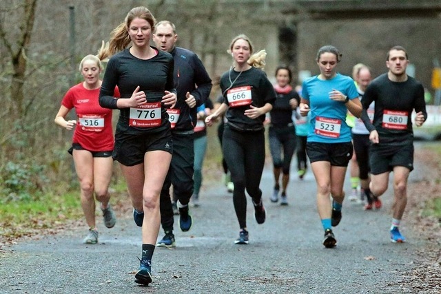 LAZ Gießen - Silvesterlauf Gießen | 31.12.2022, xovx, Leichtathletik Volkslauf, LAZ Gießen - Silvesterlauf Gießen 

Lauf über 5km. - Realized with Pictrs.com