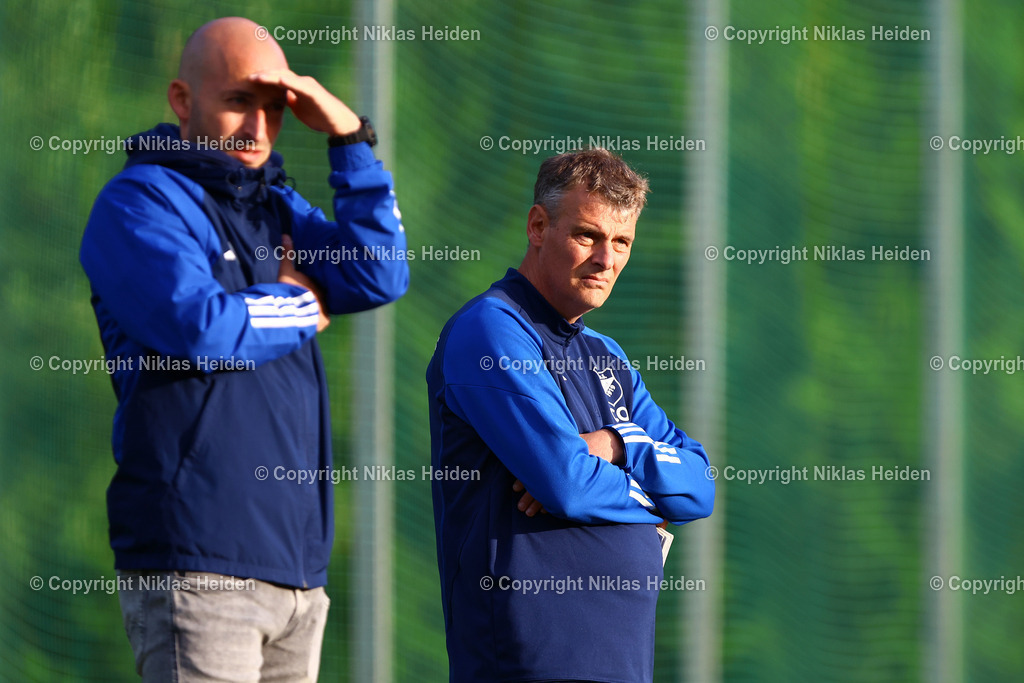 NH_TuSRotenhof_InterTürksporKiel_Testspiel_27062025 | Michael Bauer (Co-Trainer, TuS Rotenhof)Fußball I Herren I Freundschaftsspiel I Saison 2025-2026  I TuS Rothenhof - Inter Türkspor Kiel I 27.06.2025 I B-Platz Rotenhof - Realisiert mit Pictrs.com