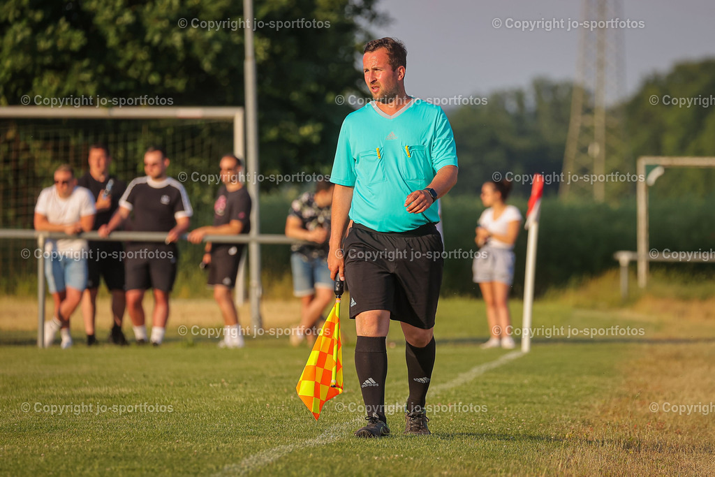 BQ3I0392 | 13.06.2023; Relegation Rückspiel zur Kreisliga A Biedenkopf; Rasenplatz Sterzhausen; FSV Sterzhausen - SG Dautphetal; Ergebnis 0:3 (0:1)