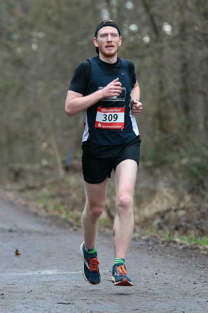 LAZ Gießen - Silvesterlauf Gießen | 31.12.2022, xovx, Leichtathletik Volkslauf, LAZ Gießen - Silvesterlauf Gießen 

Lauf über 21,1km und 10km. - Realisiert mit Pictrs.com