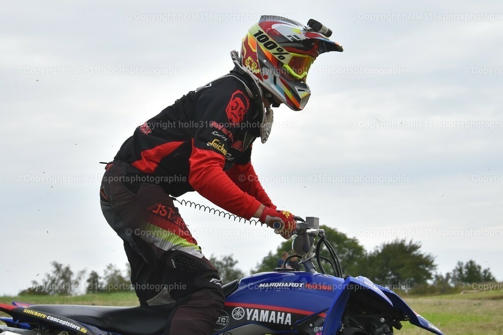 DSC_0099 (2) | Sportfotografie , Motorsport, Motoross, Reitsport, Mointainbike, Enduro,
Landschaft , Outdoor, Eventfotografie, Landschaft, Bilder online bestellen - Realisiert mit Pictrs.com
