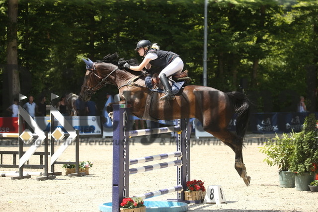 Ichenheim_2022_Springen_Kl.S_m.Siegerrunde_Jennifer-Sandra Dreher_Dorentina (9) | Alle Fotos der Reiterjournal Fotografin Doris Matthaes im Reiterjournal Online-Fotoshop. - Realizzato con Pictrs.com