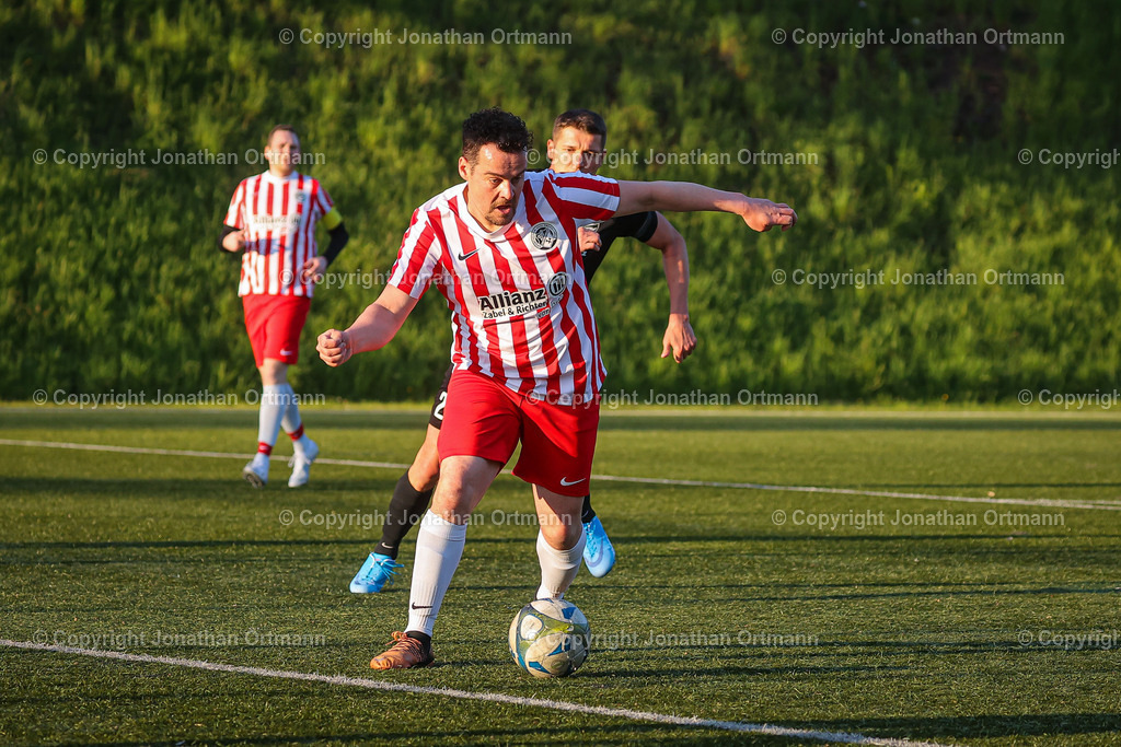 BQ3I2709 | 02.05.2023; Kreisliga C2 Dillenburg; Kunstrasenplatz Oberscheld; SV Oberscheld II - SG Ambach II; Ergebnis 3:4 (0:2)