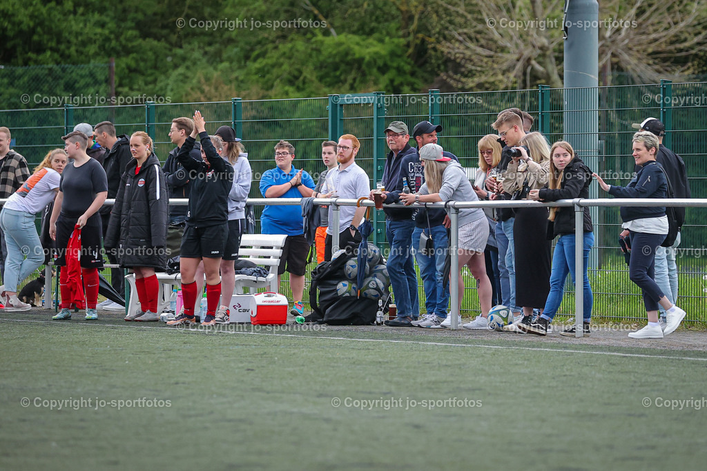 SechsheldenSchönbach (108) | 06.05.2023; Kreisoberliga Frauen Gi/Mr.; Kunstrasenplatz Sechshelden; SSV Sechshelden - TSSV Schönbach; Ergebnis: 4:0 (2:0)