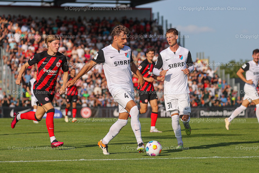 BQ3I3616 | 18.07.2023; Testspiel; Sibre Sportzentrum Haarwasen; TSV Steinbach Haiger - Eintracht Frankfurt; Ergebnis: 2:1 (1:1)