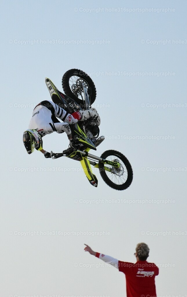 DSC_0094 (2) | Sportfotografie , Motorsport, Motoross, Reitsport, Mointainbike, Enduro,
Landschaft , Outdoor, Eventfotografie, Landschaft, Bilder online bestellen - Realisiert mit Pictrs.com