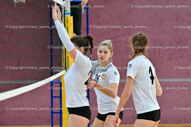 ASKÖ Volley Eagles vs. VBC Höchst 27.12.2022 | #23 VEIGL Valentina, #26 KUVEK Iva, #4 PICHLER Verena