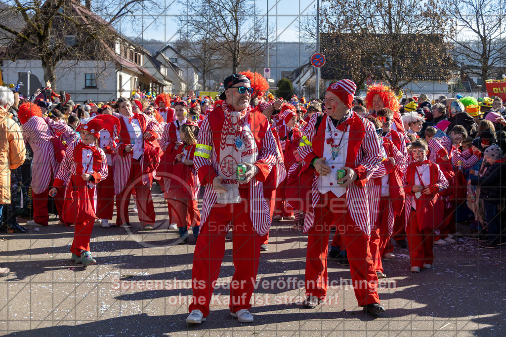 20250302_140855_0159 | #,Donzdorfer Fasnetsumzug, Kulturring Donzdorf, Donzdorfer Fasnet, Kampagne 2025, Friedhofstraße, 73072 Donzdorf, 02.03.2025 - 14:00 Uhr,Foto: PhotoPeet-Eventfotografie/Peter Harich