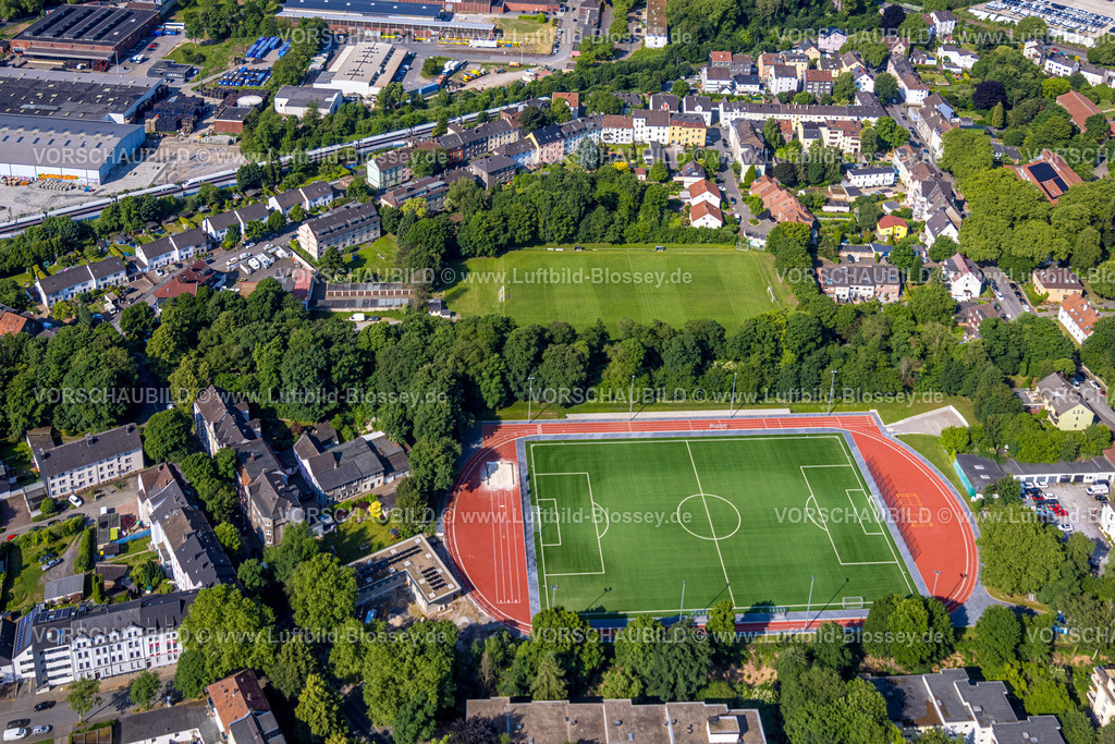 Bochum250600216 | Luftbild, Fußballstadion Sportanlage Heinrich-Gustav-Straße, Werne, Bochum, Ruhrgebiet, Nordrhein-Westfalen, Deutschland