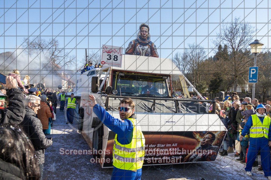 20250302_151109_2073 | #,Donzdorfer Fasnetsumzug, Kulturring Donzdorf, Donzdorfer Fasnet, Kampagne 2025, Friedhofstraße, 73072 Donzdorf, 02.03.2025 - 14:00 Uhr,Foto: PhotoPeet-Eventfotografie/Peter Harich