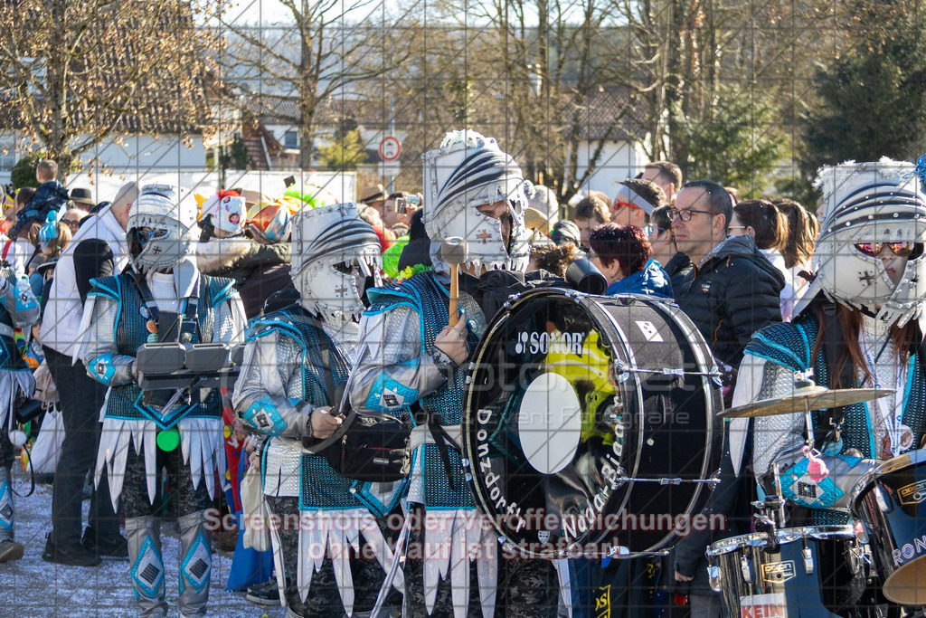 20250302_145808_1681 | #,Donzdorfer Fasnetsumzug, Kulturring Donzdorf, Donzdorfer Fasnet, Kampagne 2025, Friedhofstraße, 73072 Donzdorf, 02.03.2025 - 14:00 Uhr,Foto: PhotoPeet-Eventfotografie/Peter Harich